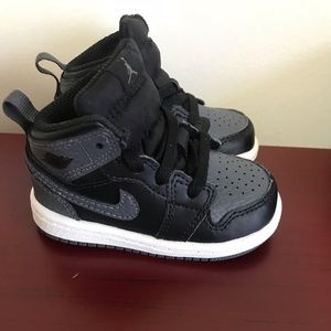 Jordan 1 Mid BT